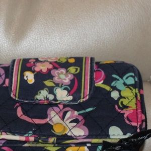 Vera Bradley Ribbons Smartphone Wristlet